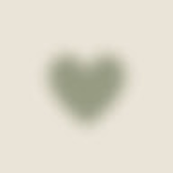 Meet your Posher, Carly - Picture 1 of 1